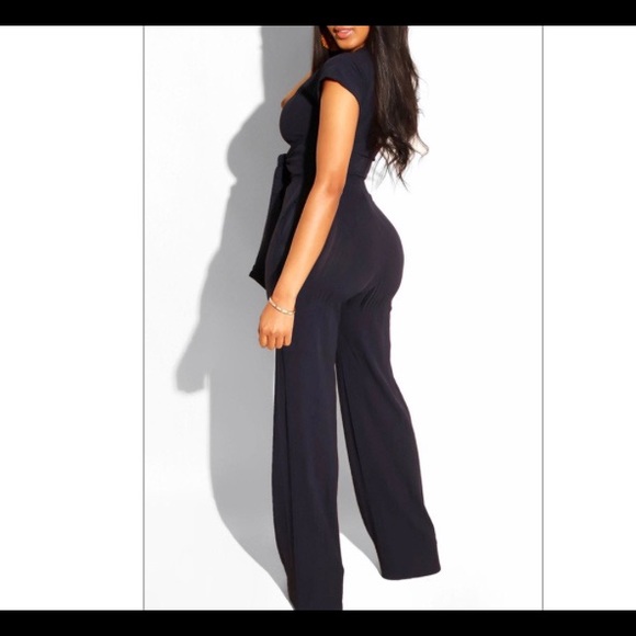 2 piece outfit 🌈🌸⭐️ - Picture 2 of 2